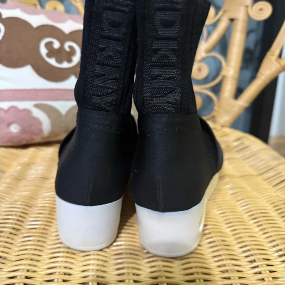 DKNY TEXTILE WEDGE SNEAKER - Picture 4 of 4